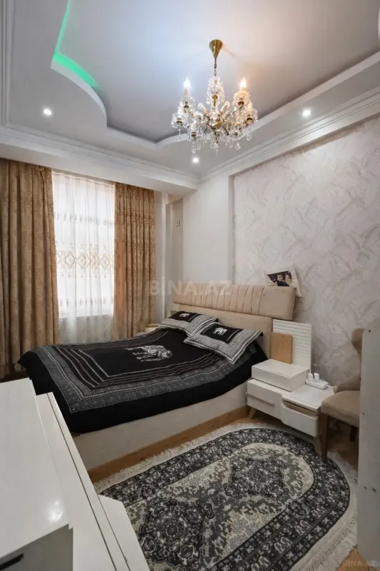 Satılır 3 otaqlı mənzil 82 m²