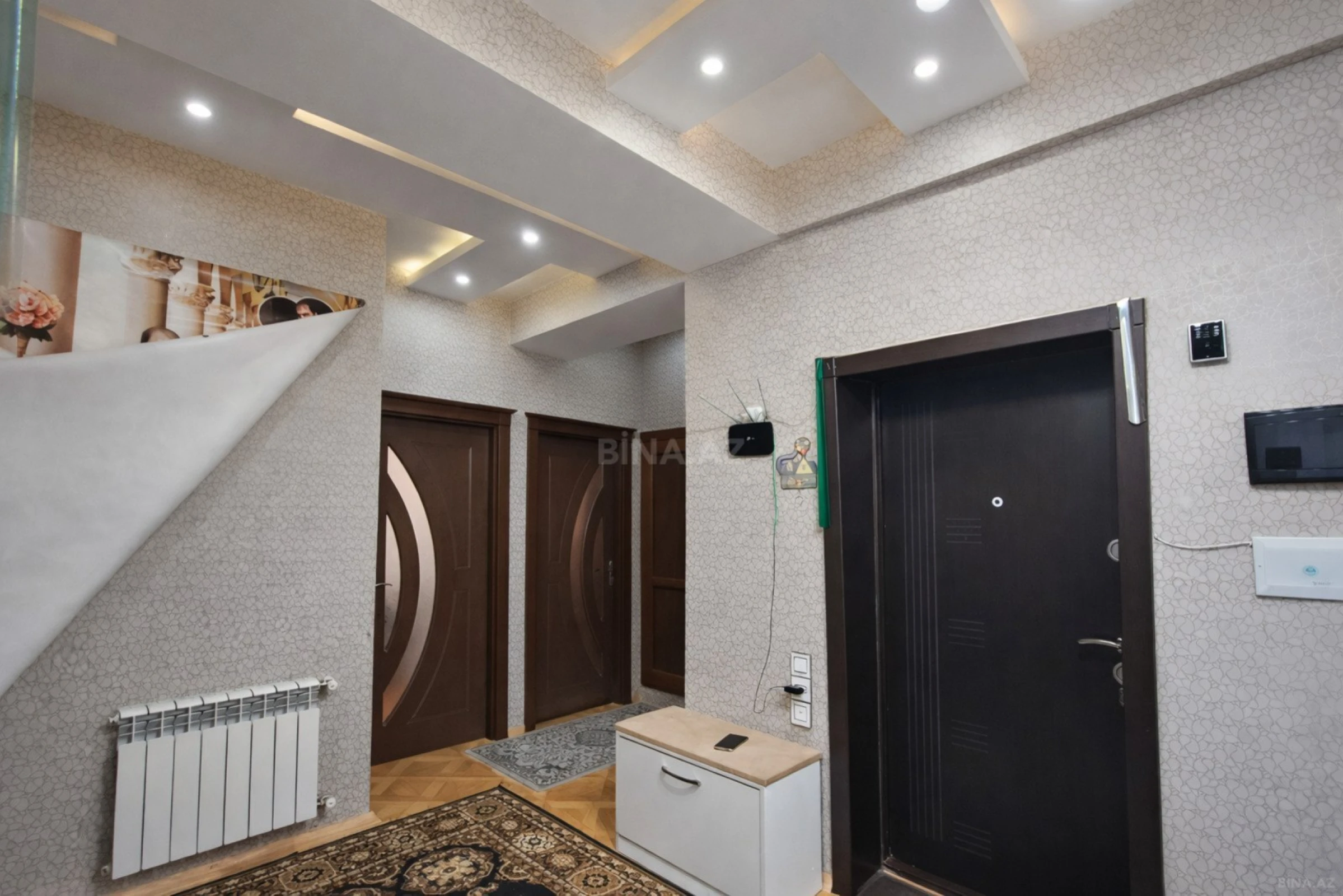 Satılır 3 otaqlı mənzil 82 m²