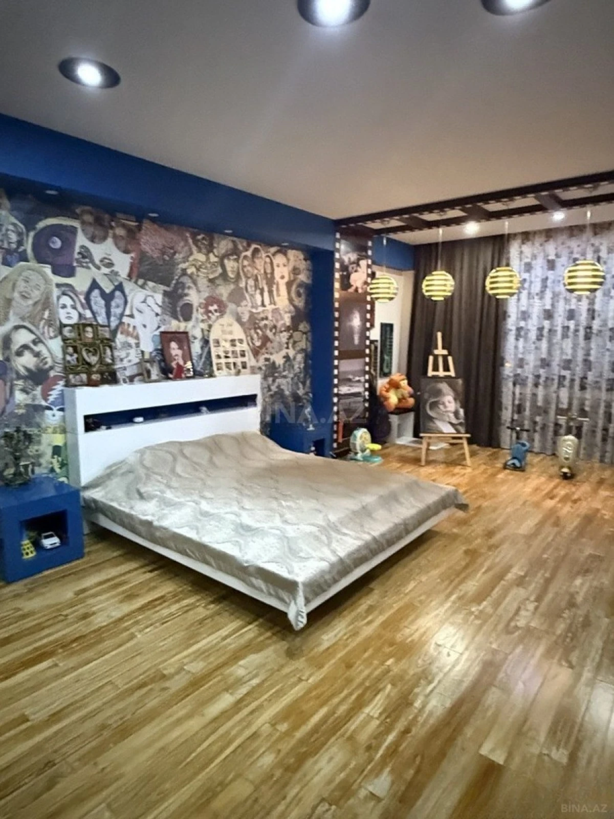 Satılır 4 otaqlı mənzil 247 m²