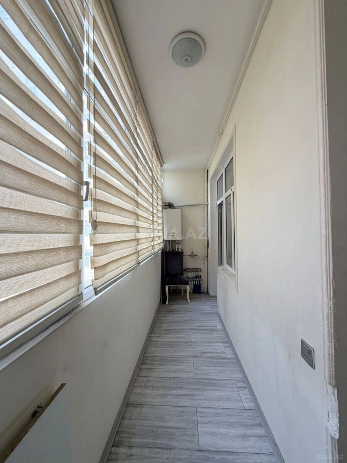 Kirayə verilir 2 otaqlı mənzil 65 m²