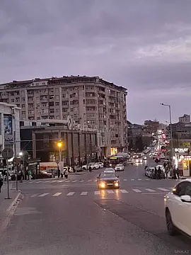 Kirayə verilir 2 otaqlı mənzil 65 m² — Bakı, İnşaatçılar 2 otaq 65.00 m²