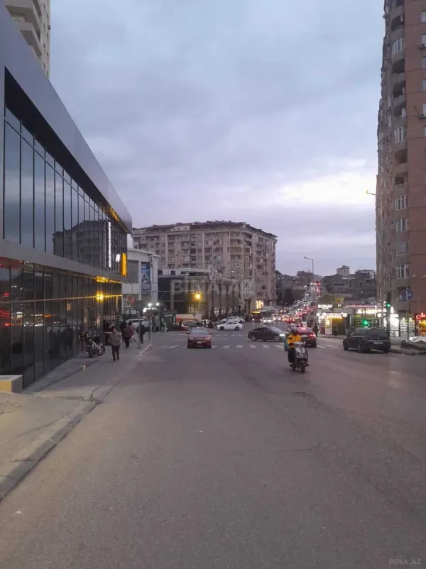 Kirayə verilir 2 otaqlı mənzil 65 m²