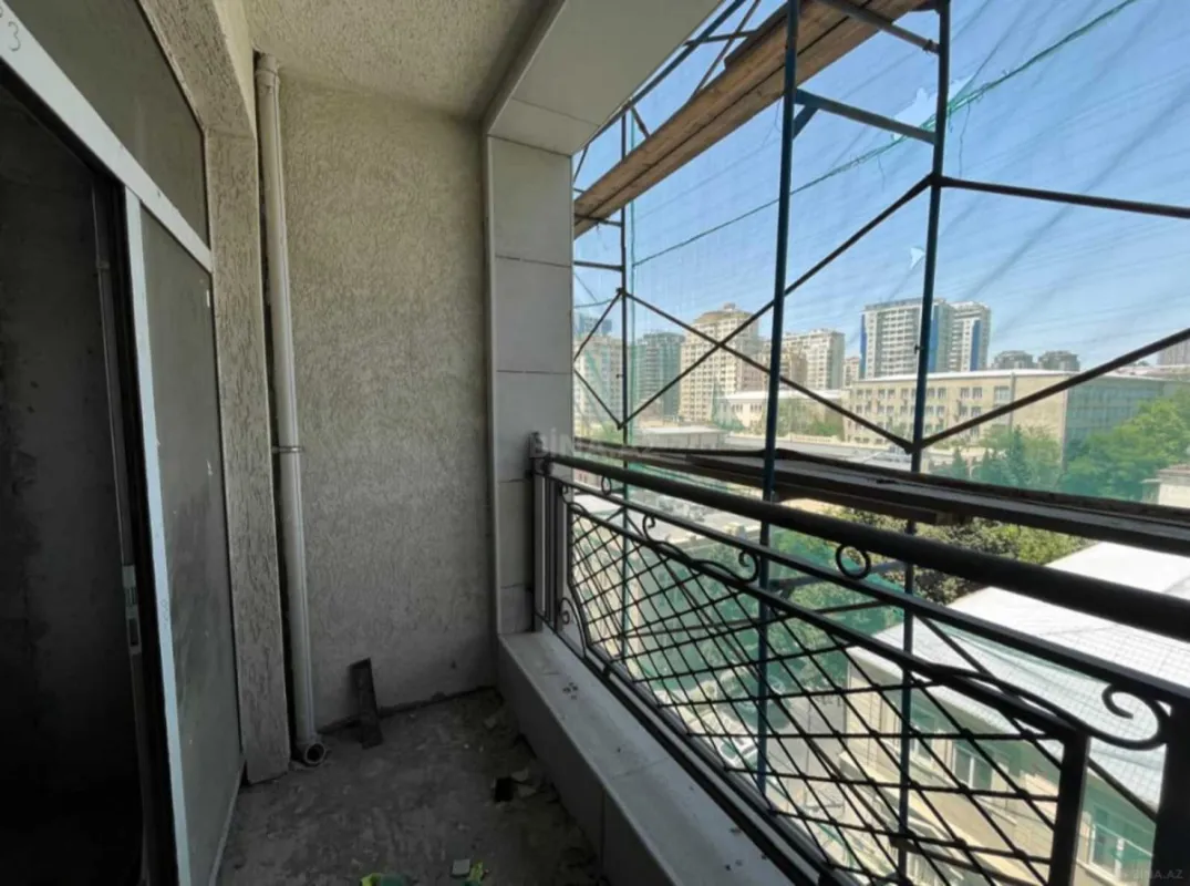 Satılır 1 otaqlı mənzil 45 m²