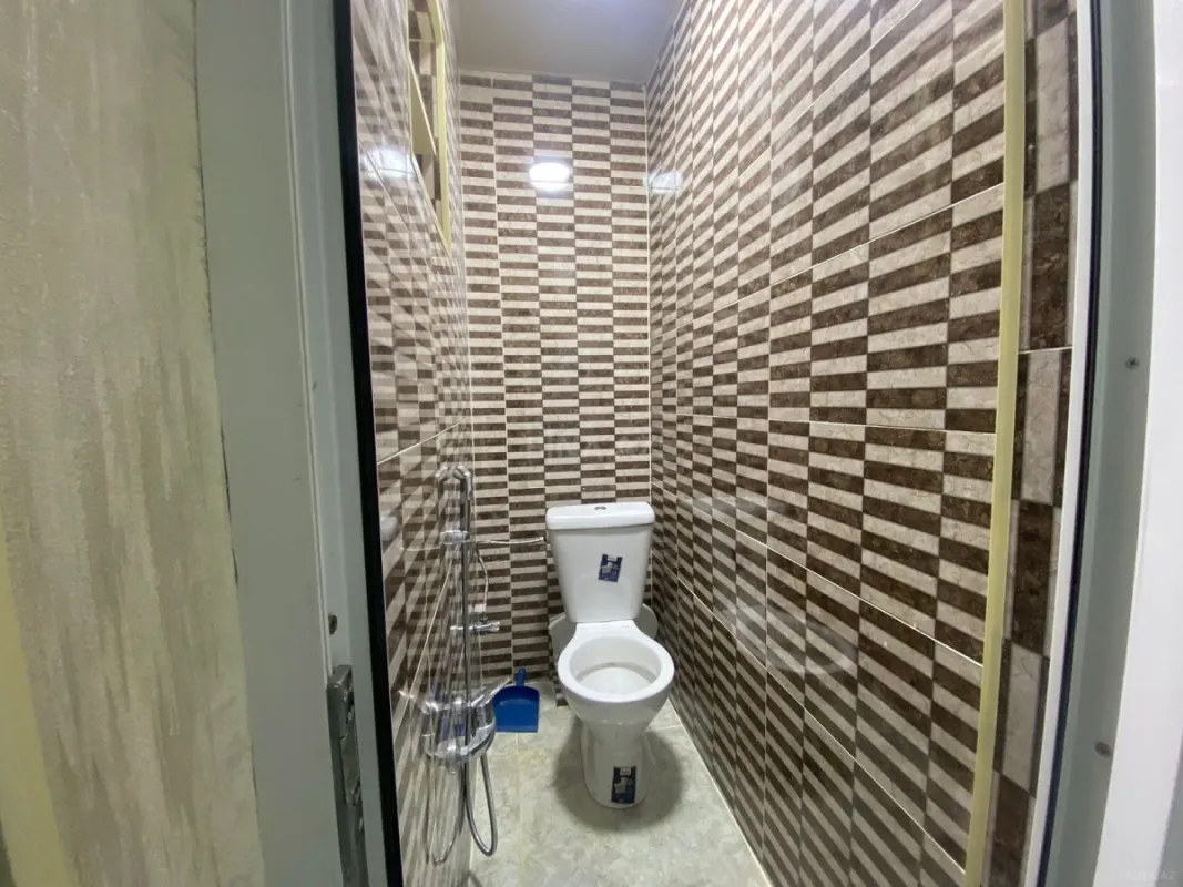 Satılır 2 otaqlı mənzil 65 m²