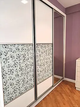 Kirayə verilir 2 otaqlı mənzil 92 m²