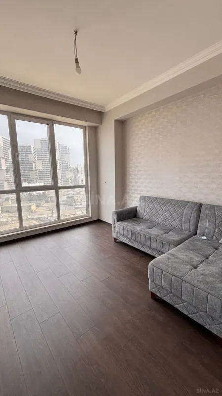 Satılır 2 otaqlı mənzil 60 m²