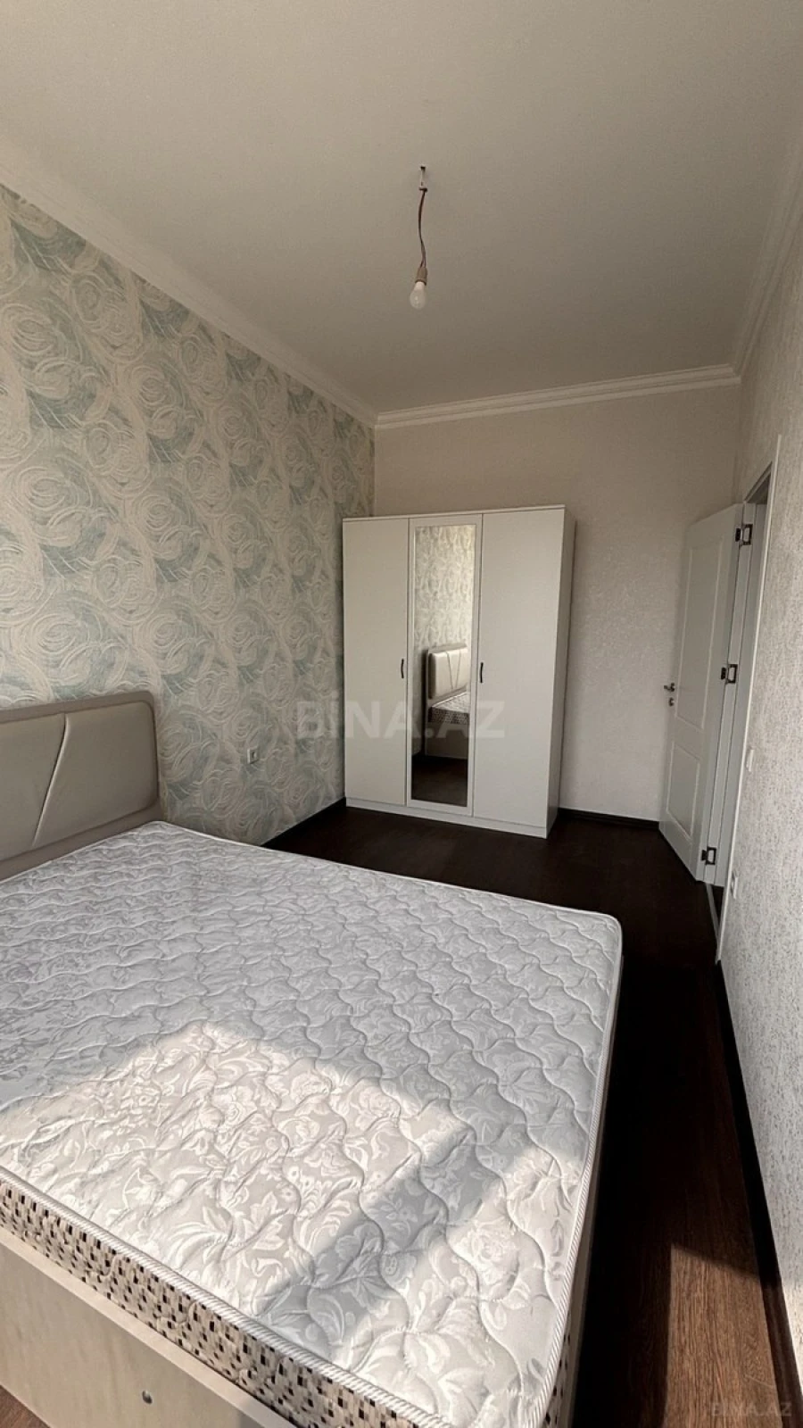 Satılır 2 otaqlı mənzil 60 m²