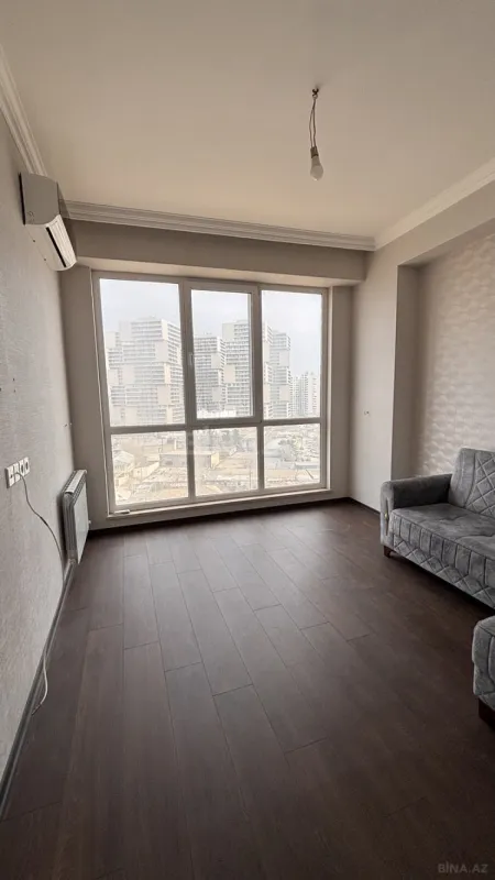 Satılır 2 otaqlı mənzil 60 m²