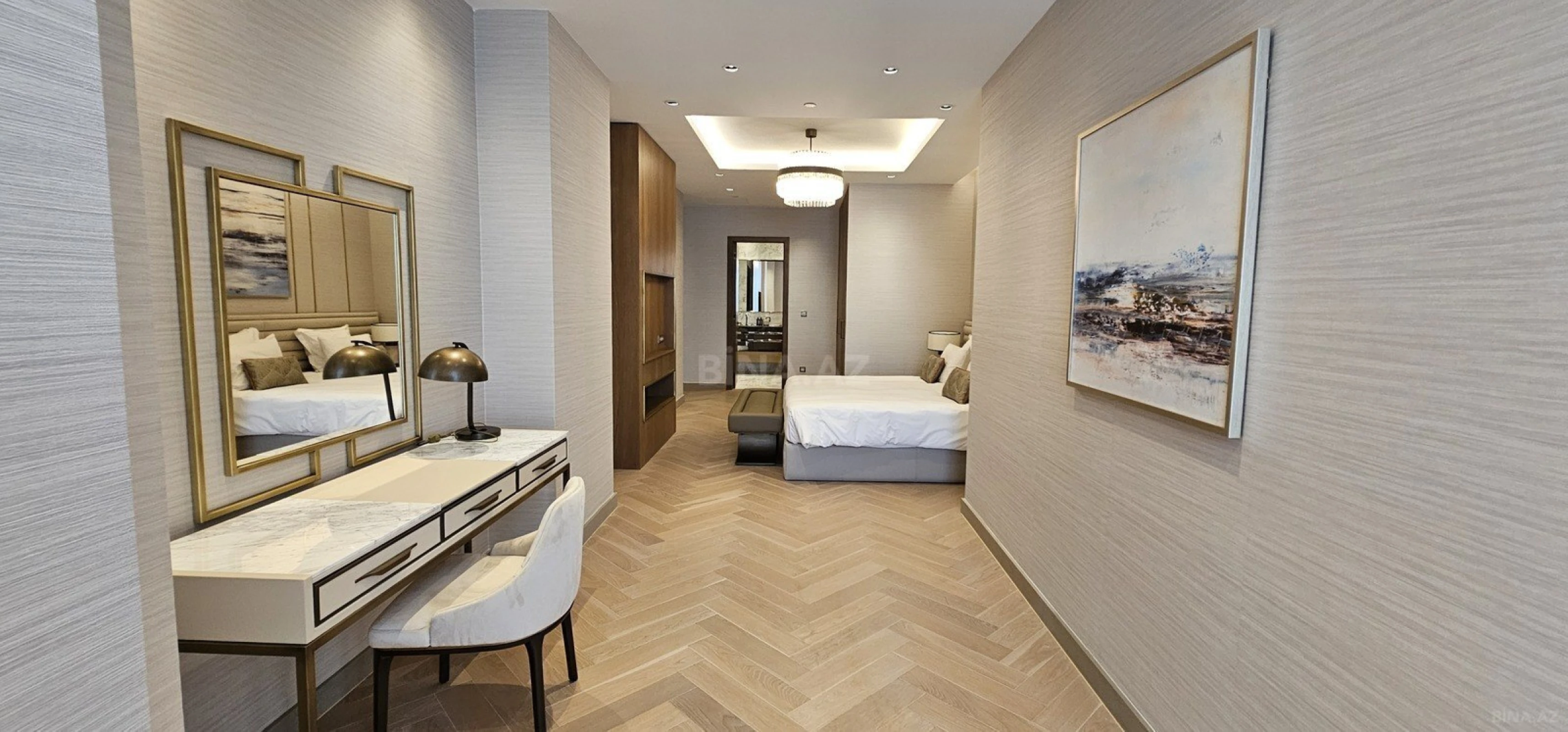 Satılır 3 otaqlı mənzil 155 m²