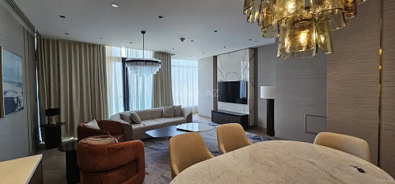 Satılır 3 otaqlı mənzil 155 m²