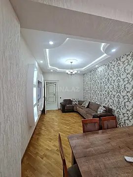Kirayə verilir 2 otaqlı mənzil 110 m²