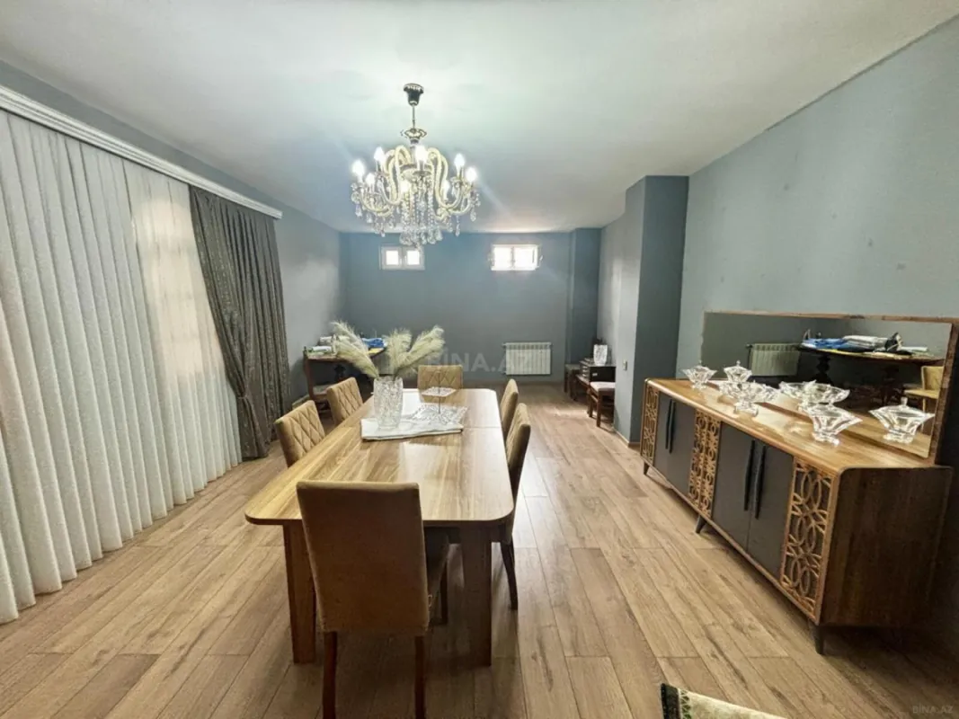 Satılır 5 otaqlı həyət evi 171.7 m²