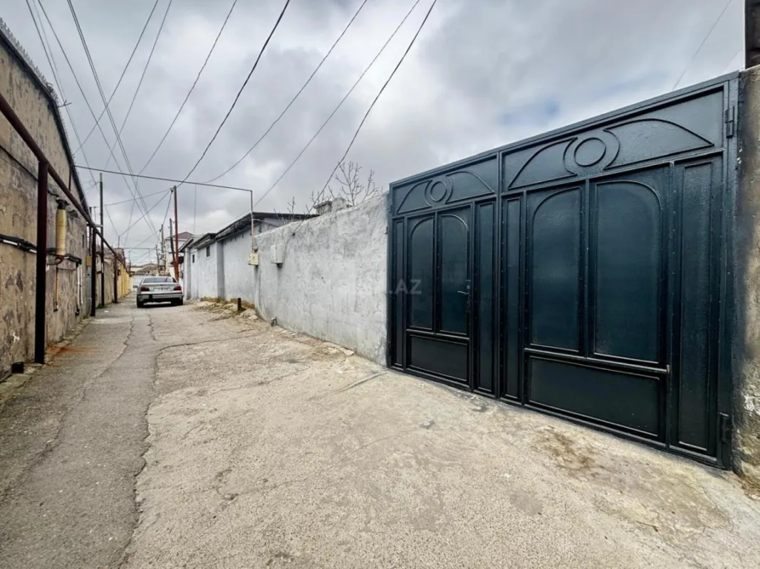 Satılır 5 otaqlı həyət evi 171.7 m²