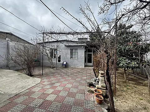 Satılır 5 otaqlı həyət evi 171.7 m²