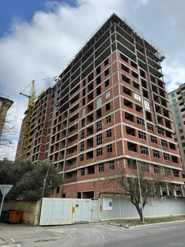 Satılır 1 otaqlı mənzil 68 m²