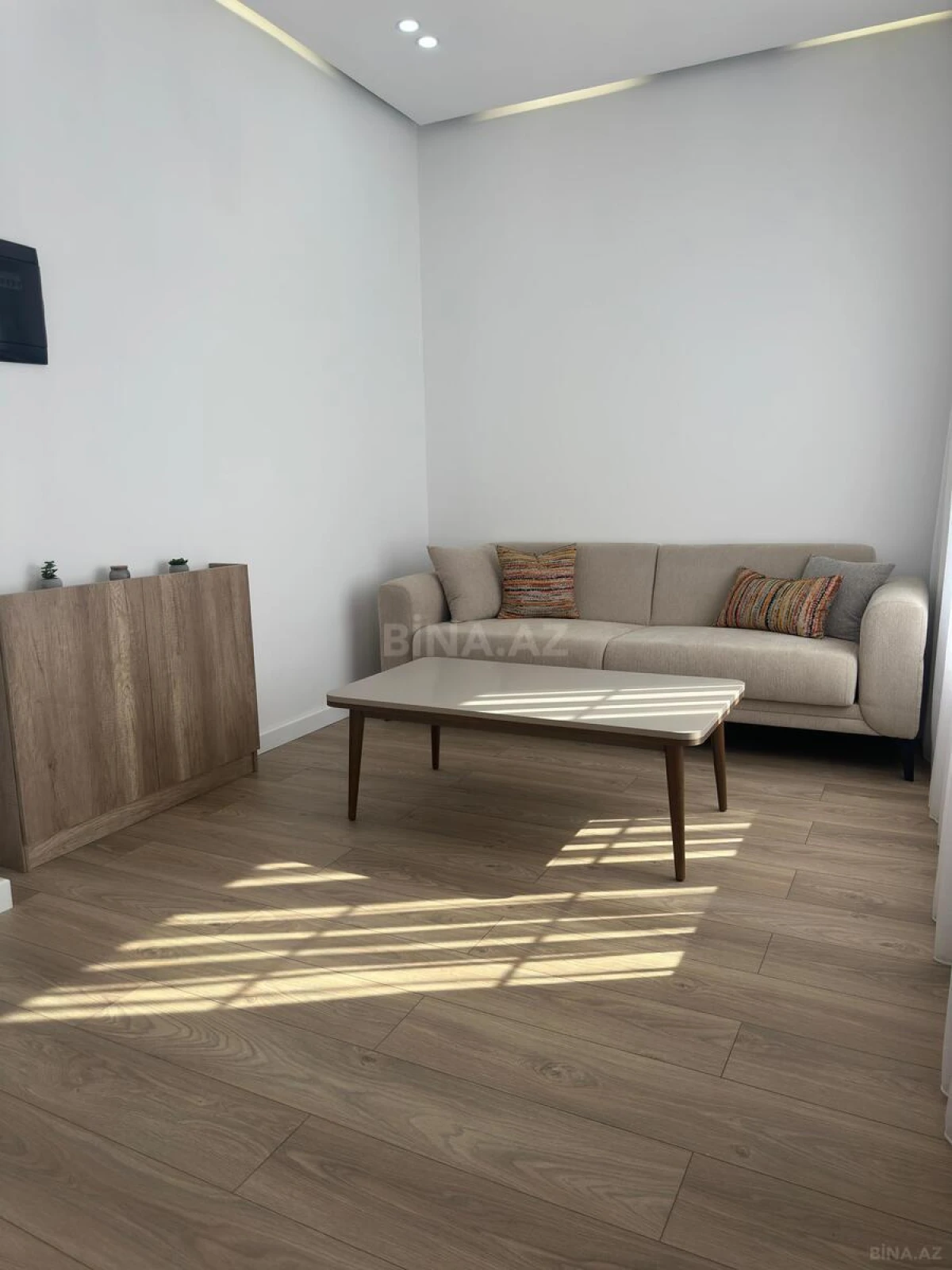 Kirayə verilir 5 otaqlı həyət evi 200 m²