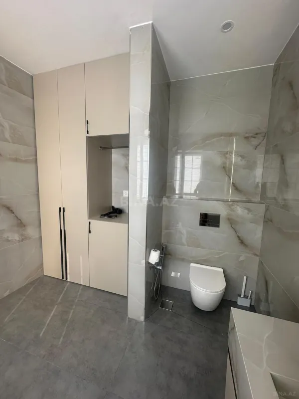 Kirayə verilir 5 otaqlı həyət evi 200 m²