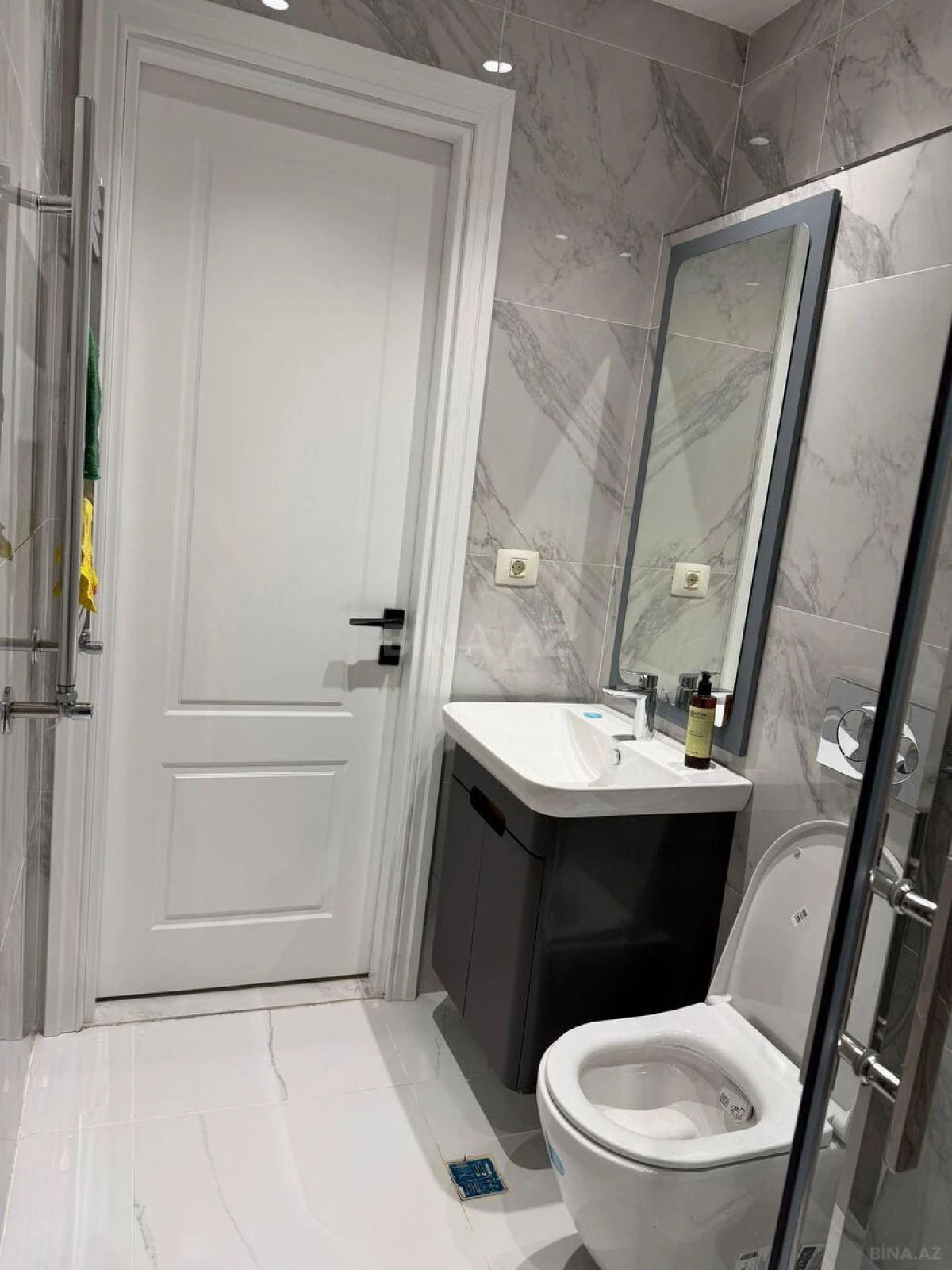 Kirayə verilir 3 otaqlı mənzil 80 m²