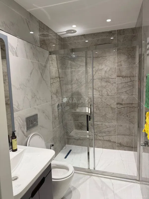 Kirayə verilir 3 otaqlı mənzil 80 m²