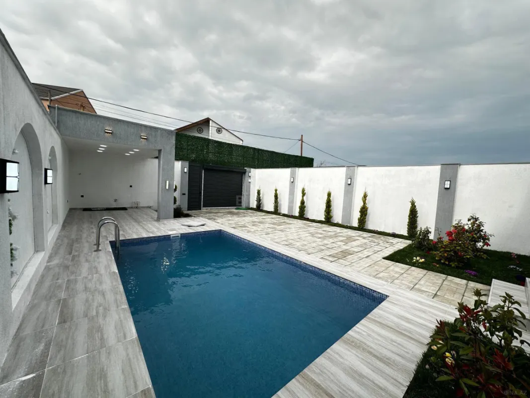 Satılır 4 otaqlı həyət evi 150 m²