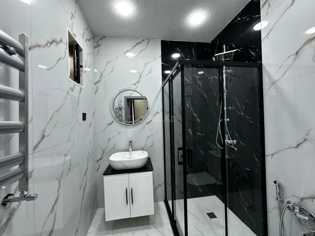 Satılır 4 otaqlı həyət evi 150 m²