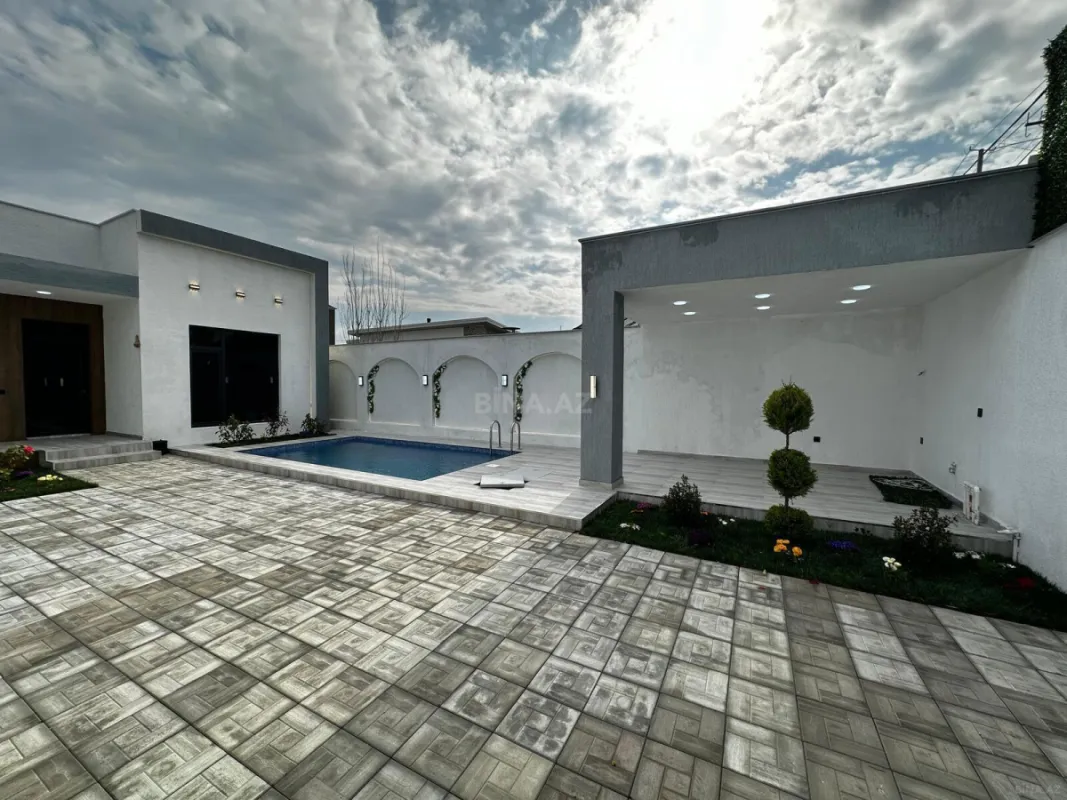 Satılır 4 otaqlı həyət evi 150 m²