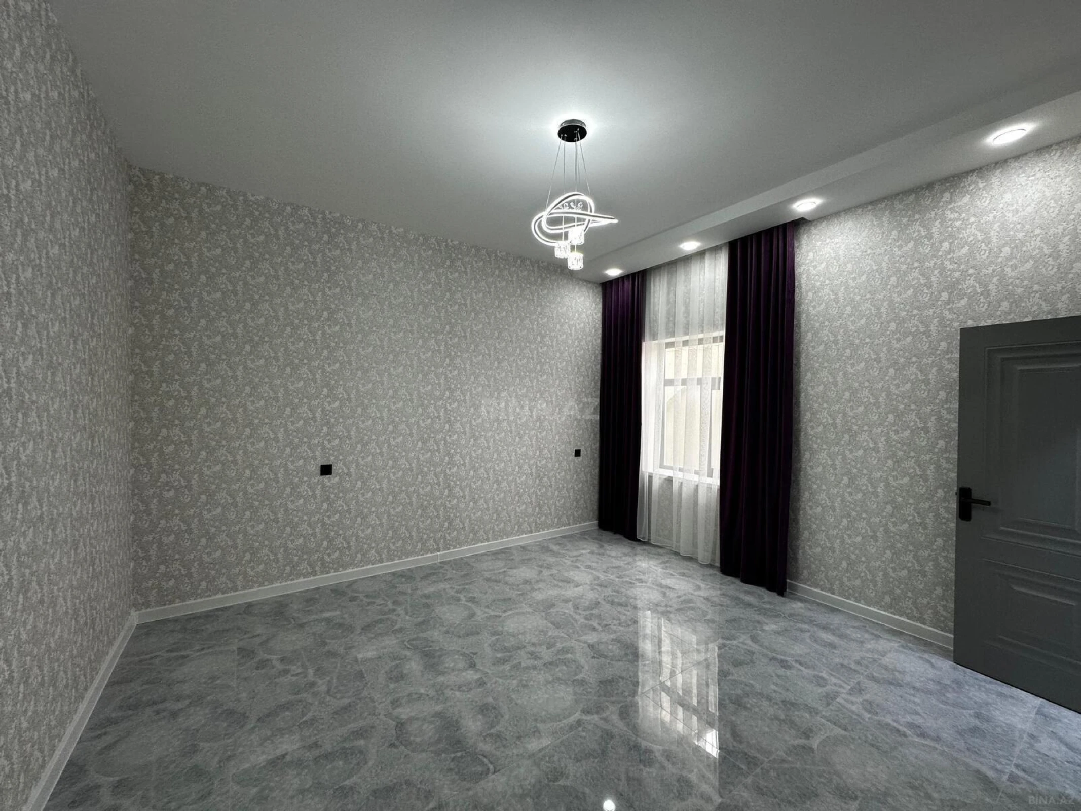 Satılır 4 otaqlı həyət evi 150 m²
