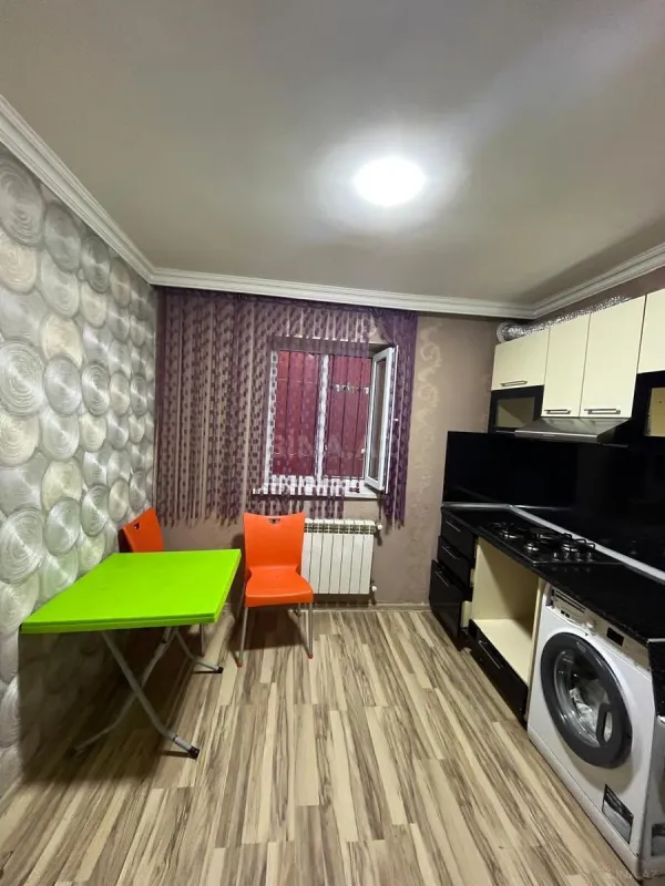 Kirayə verilir 3 otaqlı həyət evi 90 m²