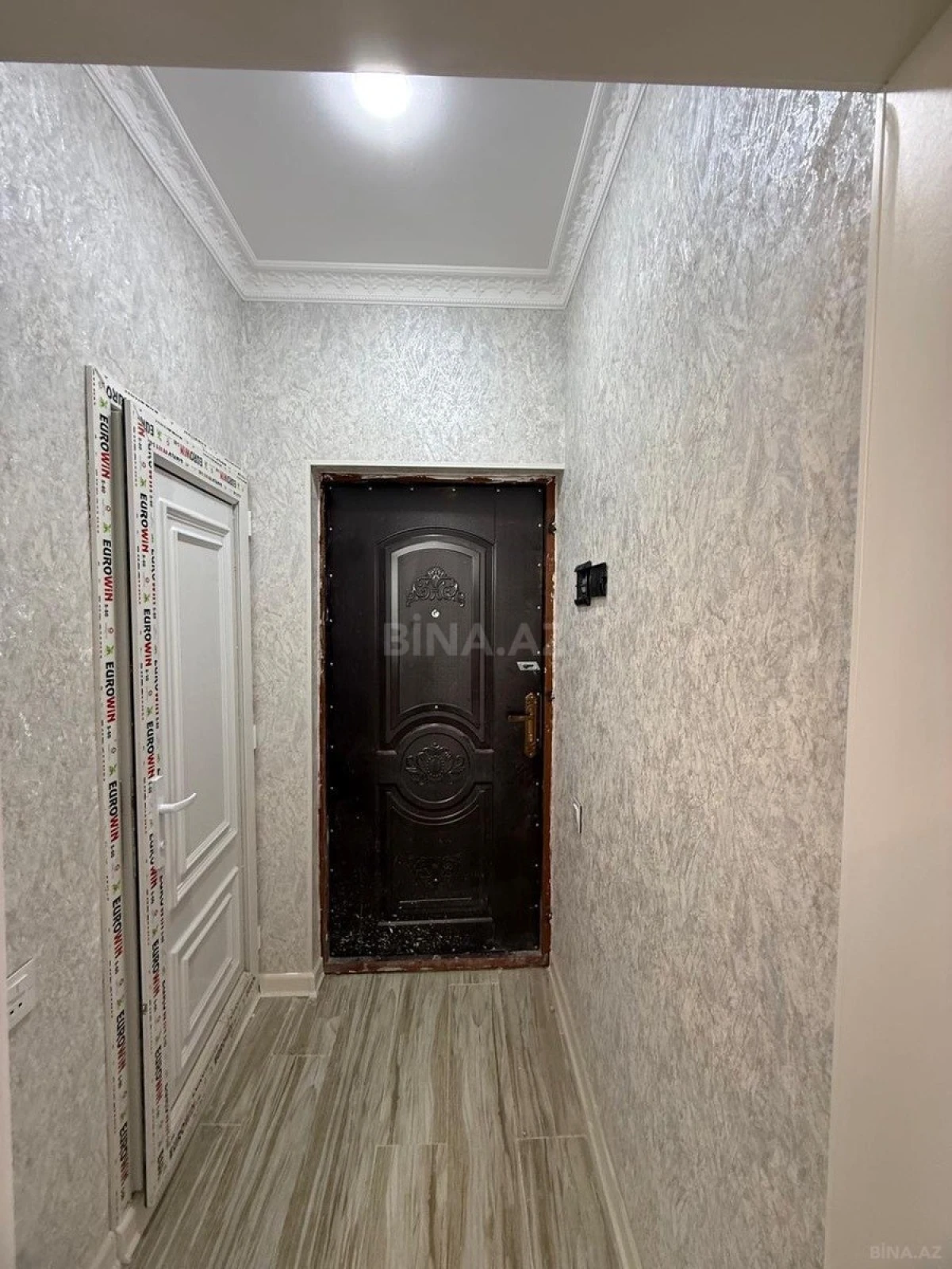 Satılır 3 otaqlı mənzil 65 m²