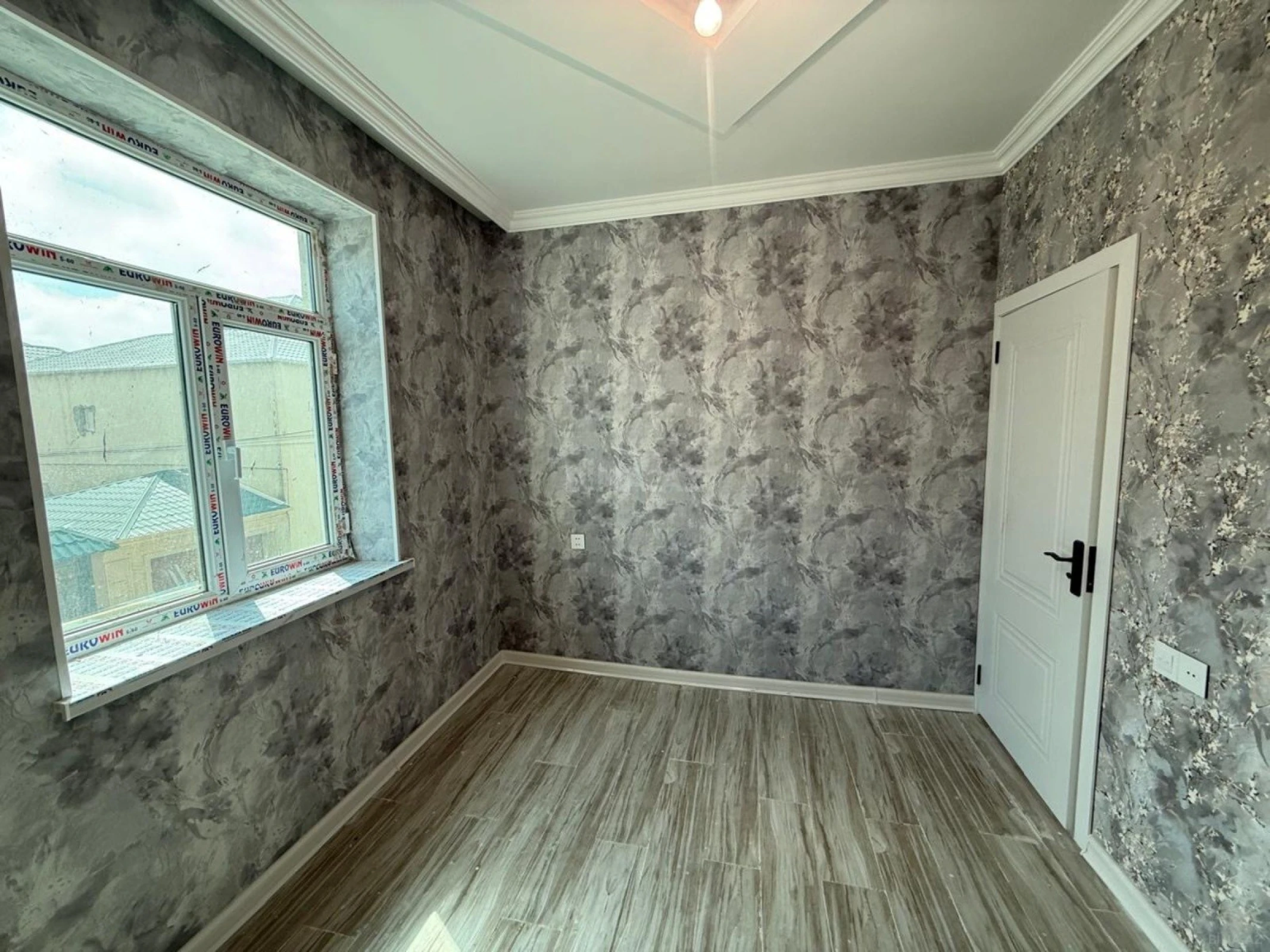 Satılır 3 otaqlı mənzil 65 m²