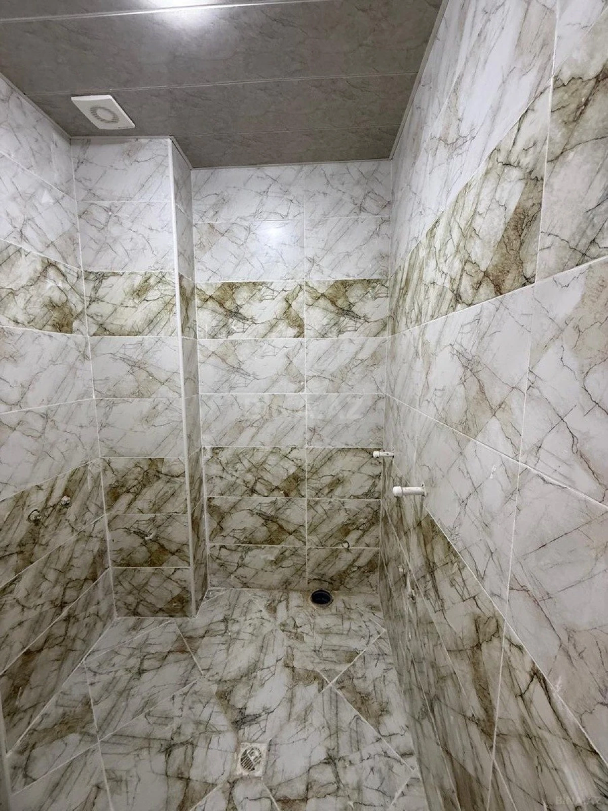 Satılır 3 otaqlı mənzil 65 m²
