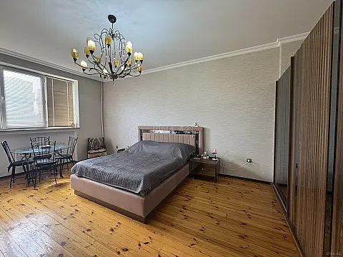 Satılır 3 otaqlı mənzil 92 m²