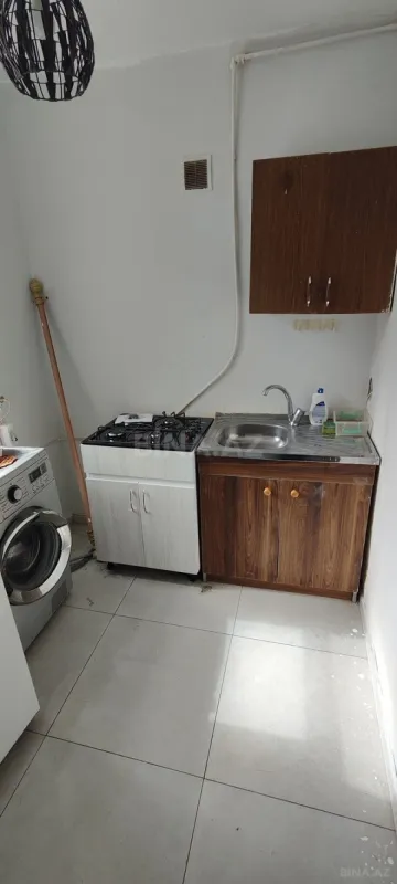 Kirayə verilir 1 otaqlı mənzil 31 m²