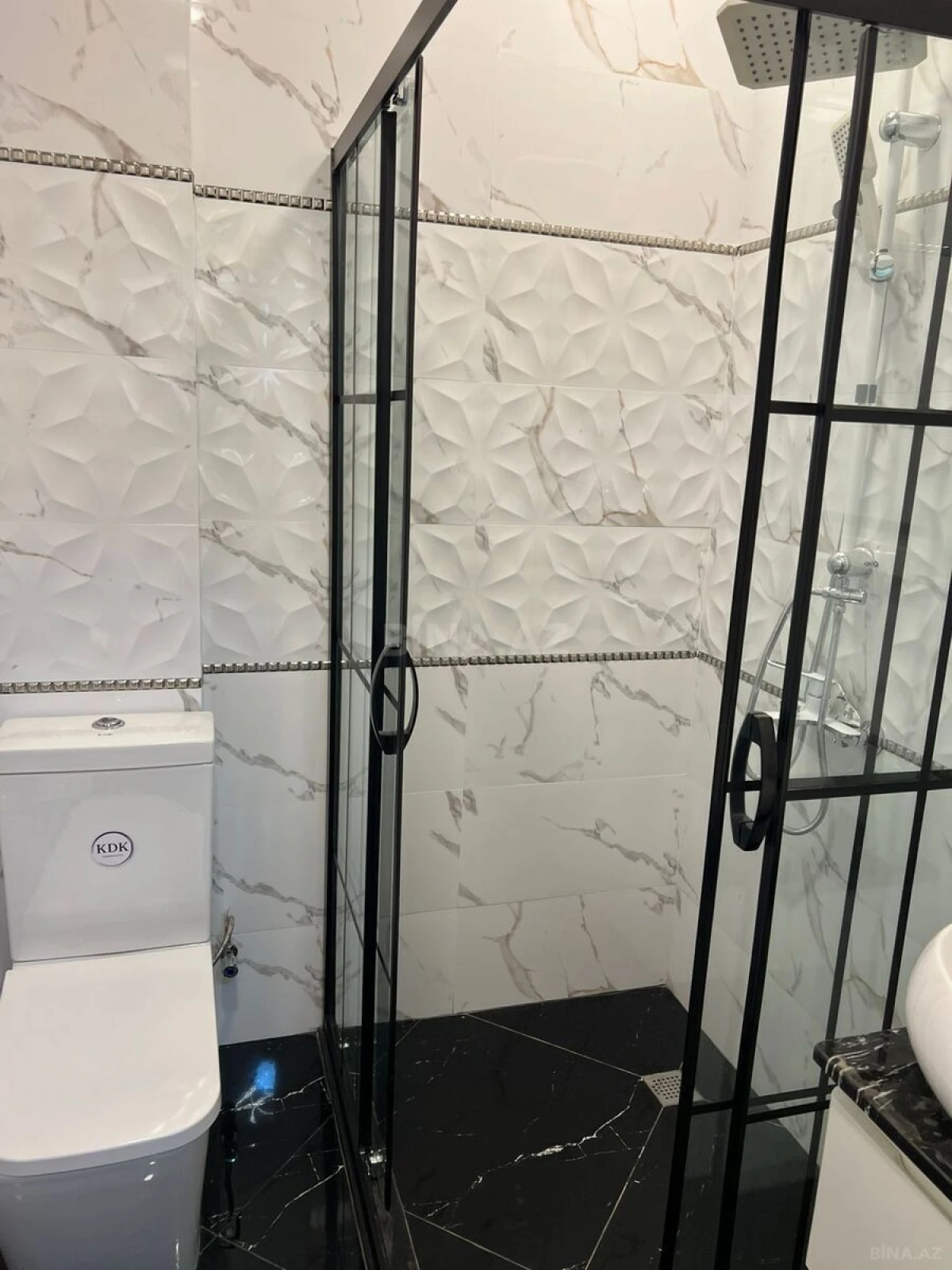 Kirayə verilir 2 otaqlı mənzil 65 m²