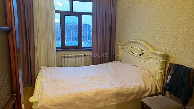 Satılır 3 otaqlı mənzil 90 m²