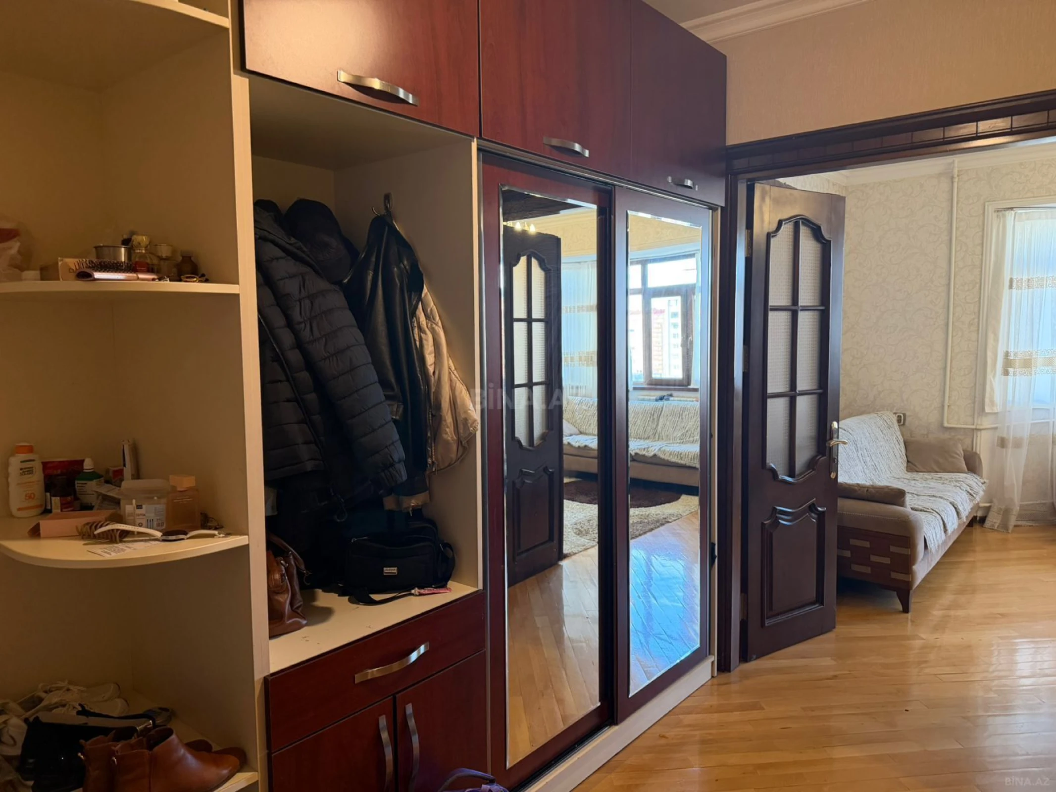 Satılır 3 otaqlı mənzil 90 m²