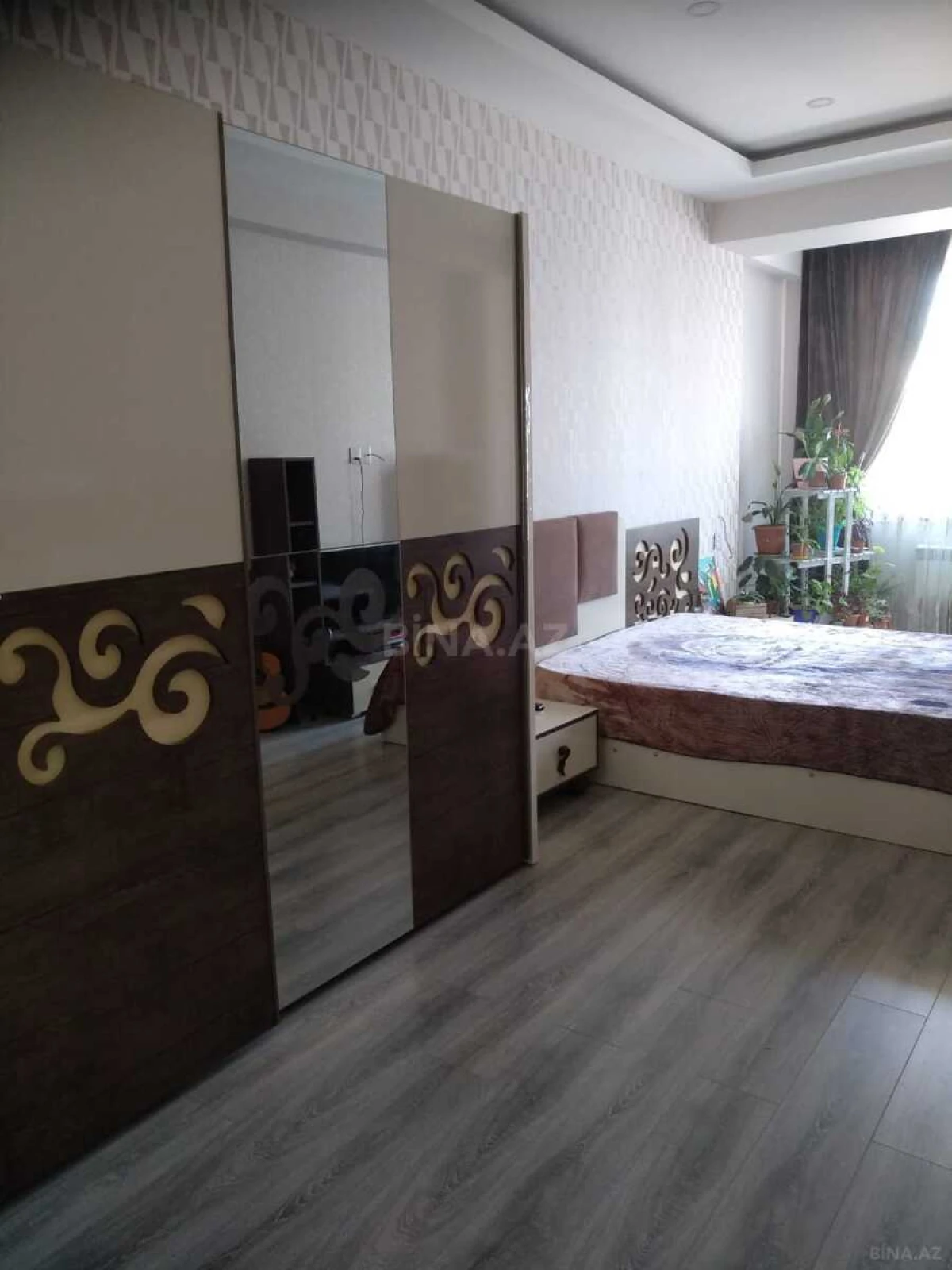 Satılır 3 otaqlı mənzil 103 m²