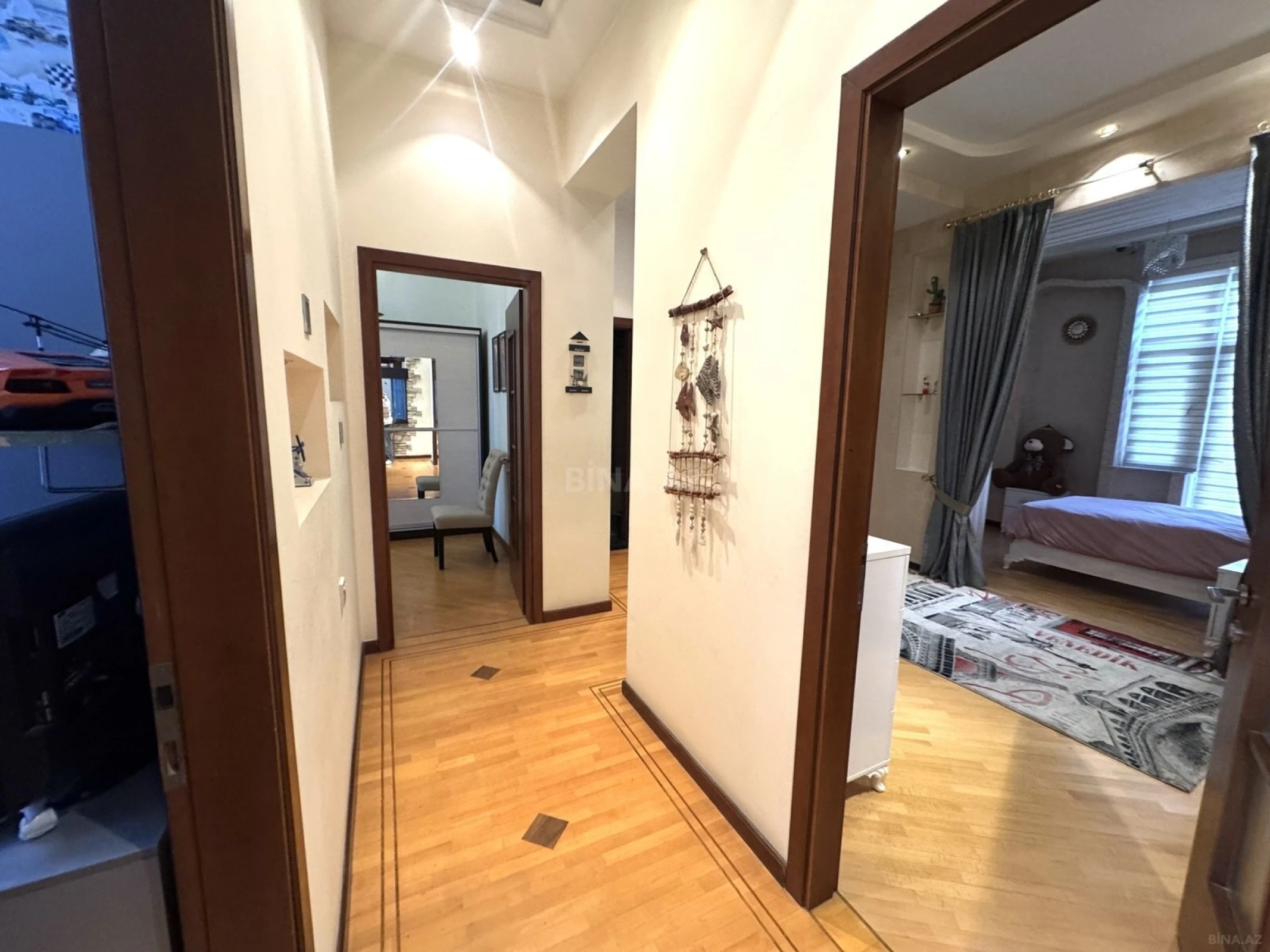 Satılır 4 otaqlı mənzil 110 m²