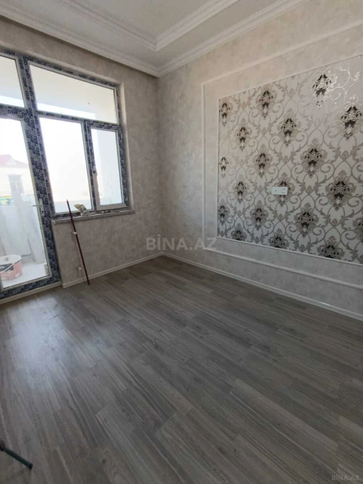 Satılır 3 otaqlı mənzil 76 m²