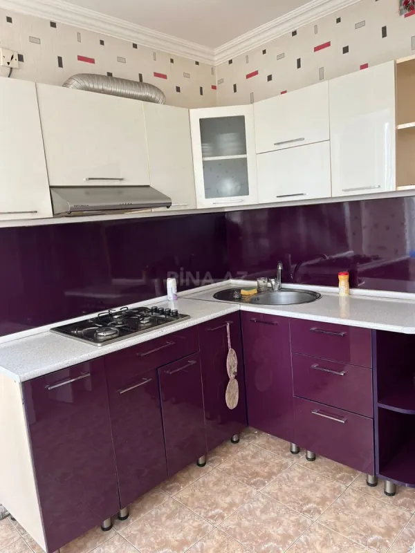 Satılır 2 otaqlı mənzil 74 m²
