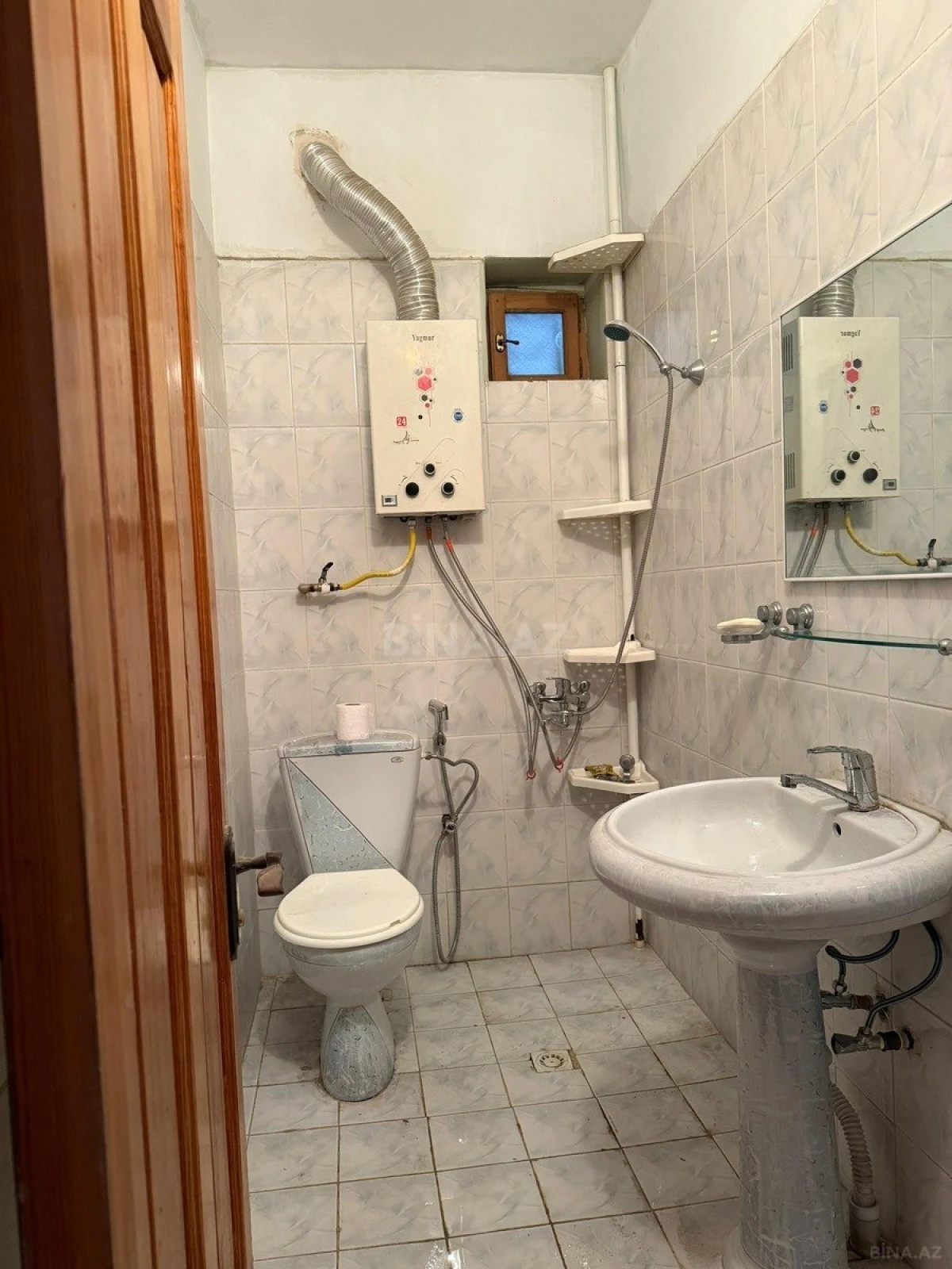 Kirayə verilir 4 otaqlı həyət evi 250 m²