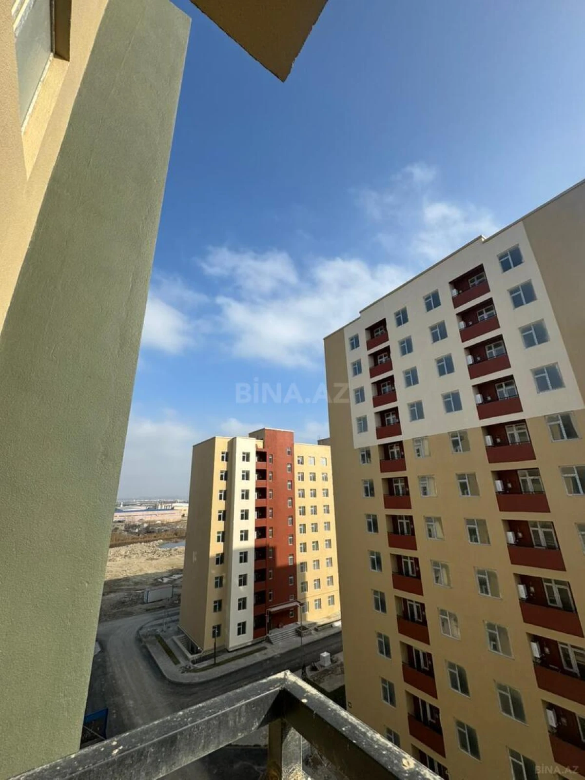 Satılır 3 otaqlı mənzil 77 m²