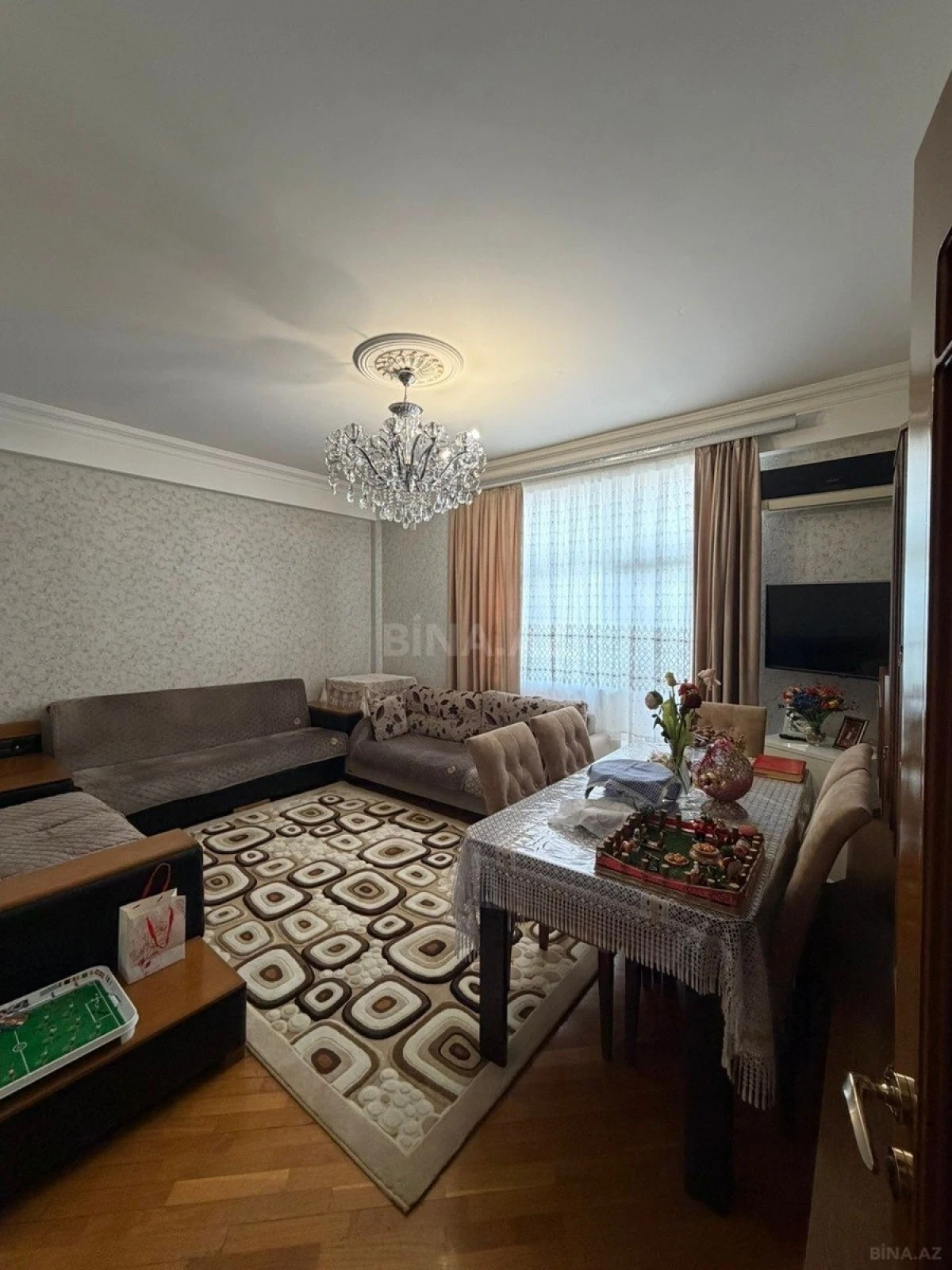 Satılır 2 otaqlı mənzil 65 m²