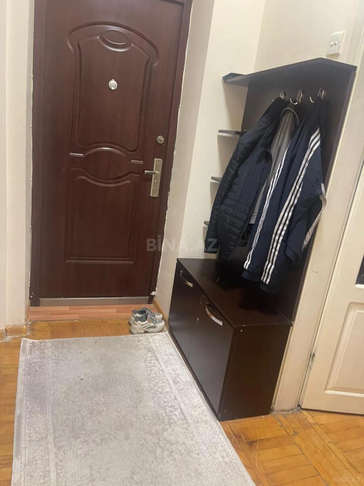 Kirayə verilir 2 otaqlı mənzil 45 m²