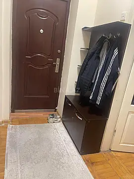 Kirayə verilir 2 otaqlı mənzil 45 m²