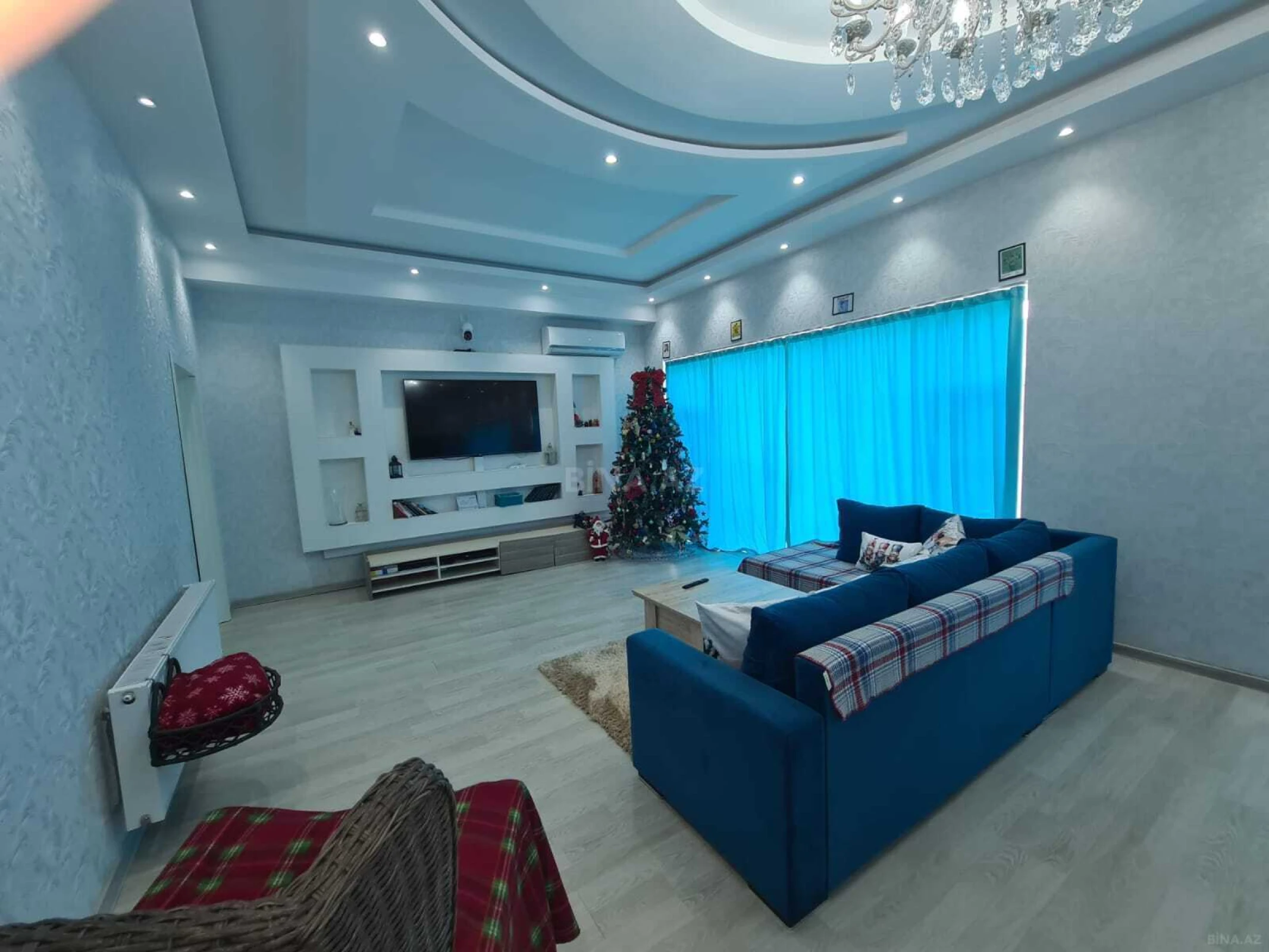 Satılır 4 otaqlı həyət evi 140 m²