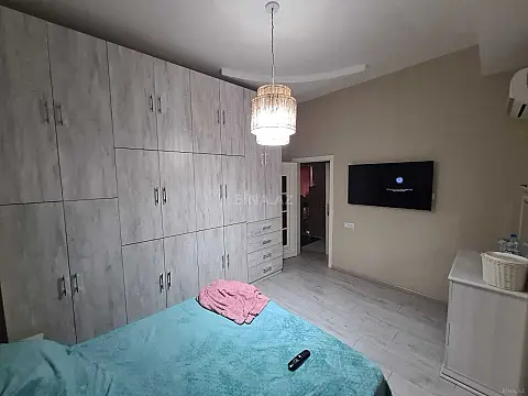 Satılır 4 otaqlı həyət evi 140 m²