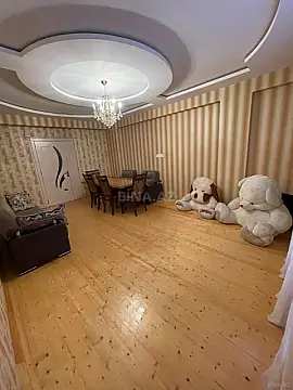 Satılır 3 otaqlı mənzil 120 m² — Bakı, İnşaatçılar 3 otaq 120.00 m²