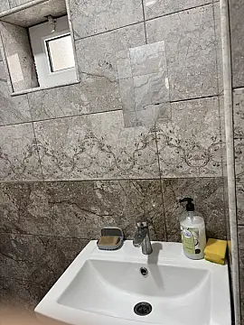 Kirayə verilir 2 otaqlı həyət evi 60 m²