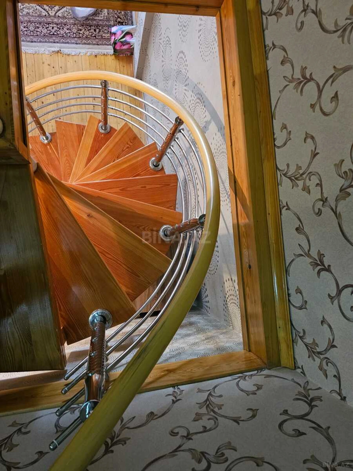 Kirayə verilir 2 otaqlı mənzil 66 m²